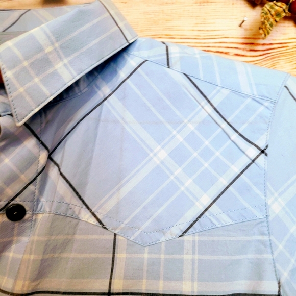 "ROCKIES" CLASSIC BUTTON DOWN LONG SLEEVE WESTERN SHIRT! Never Worn SZ SMALL💙 - Picture 2 of 8